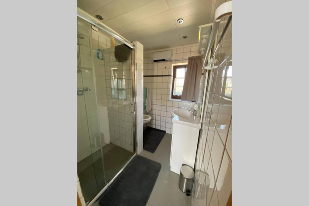 La Petite Maison Bienne-lez-Happart ภายนอก รูปภาพ
